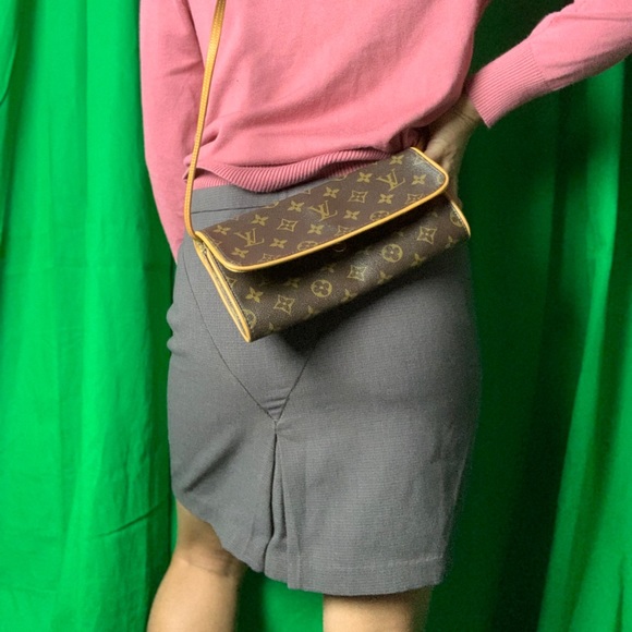 Work Pencil Mini Skirt Studio M - Picture 5 of 6